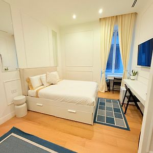 Raffaella Home